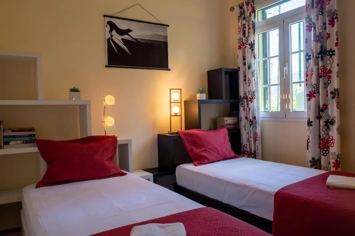 Guestready - Hikers Haven Hotel São Roque do Faial Gæstehus Faial Island (Azores)