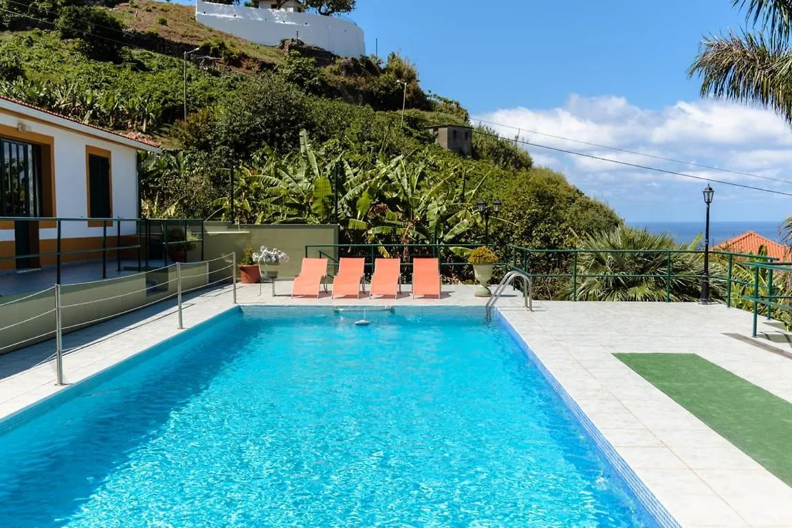 Hotel Guestready - Hikers Haven São Roque do Faial 0*, Faial Island (Azores)