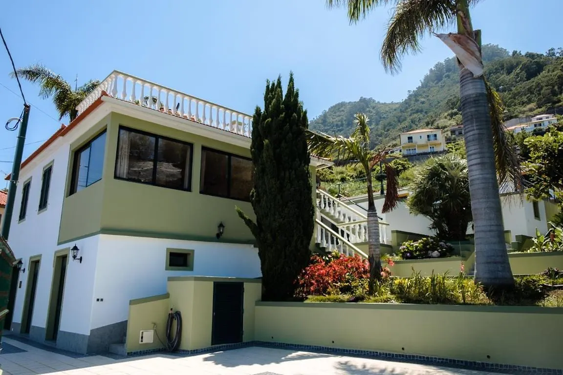 Hotel Guestready - Hikers Haven São Roque do Faial 0*, Faial Island (Azores)