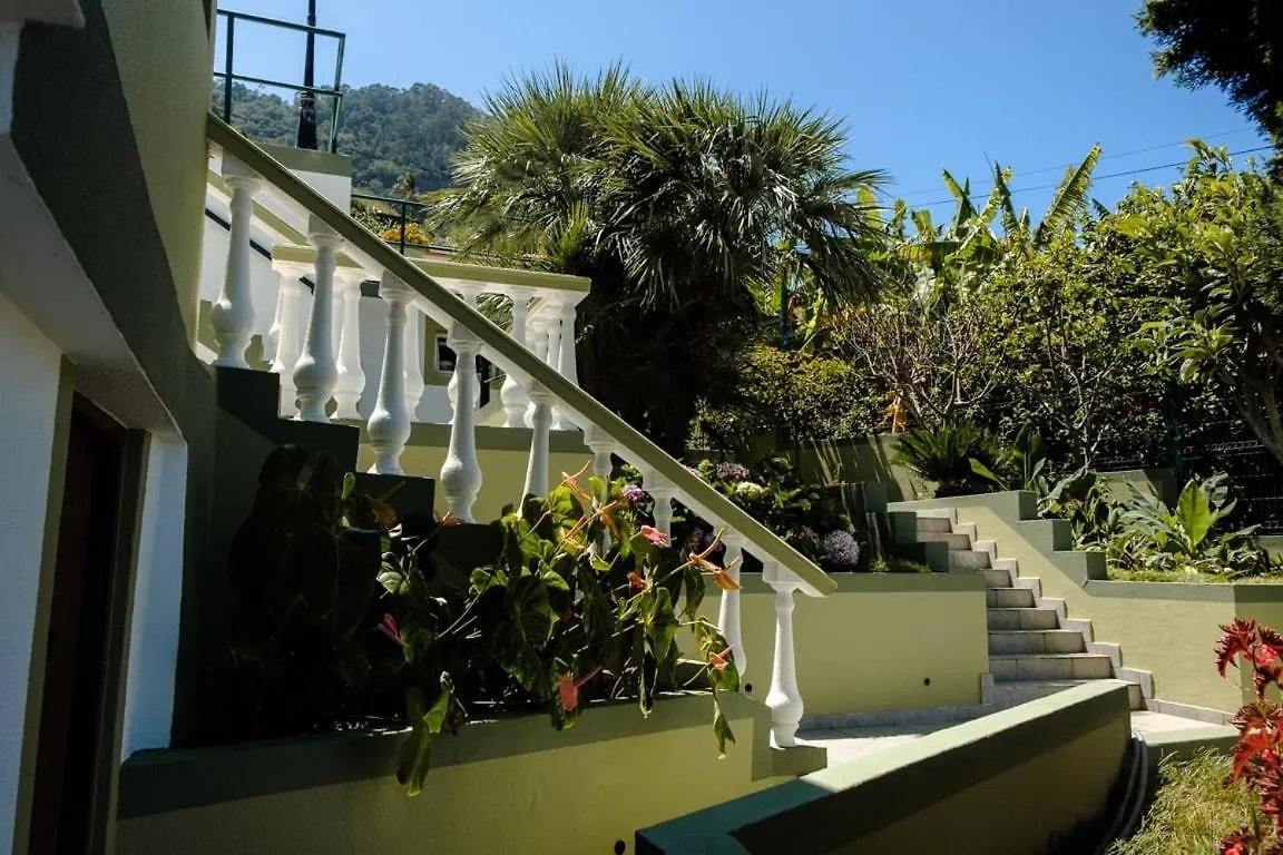 Guestready - Hikers Haven Hotel São Roque do Faial
