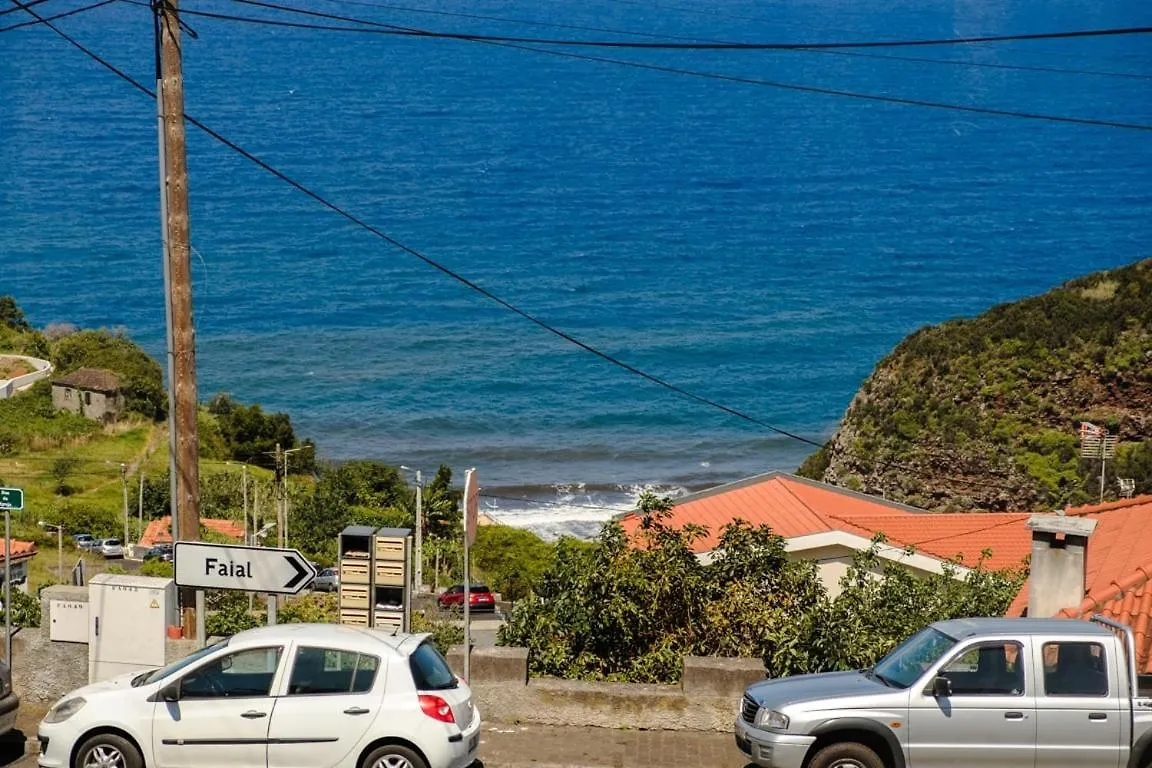 Guestready - Hikers Haven Hotel São Roque do Faial