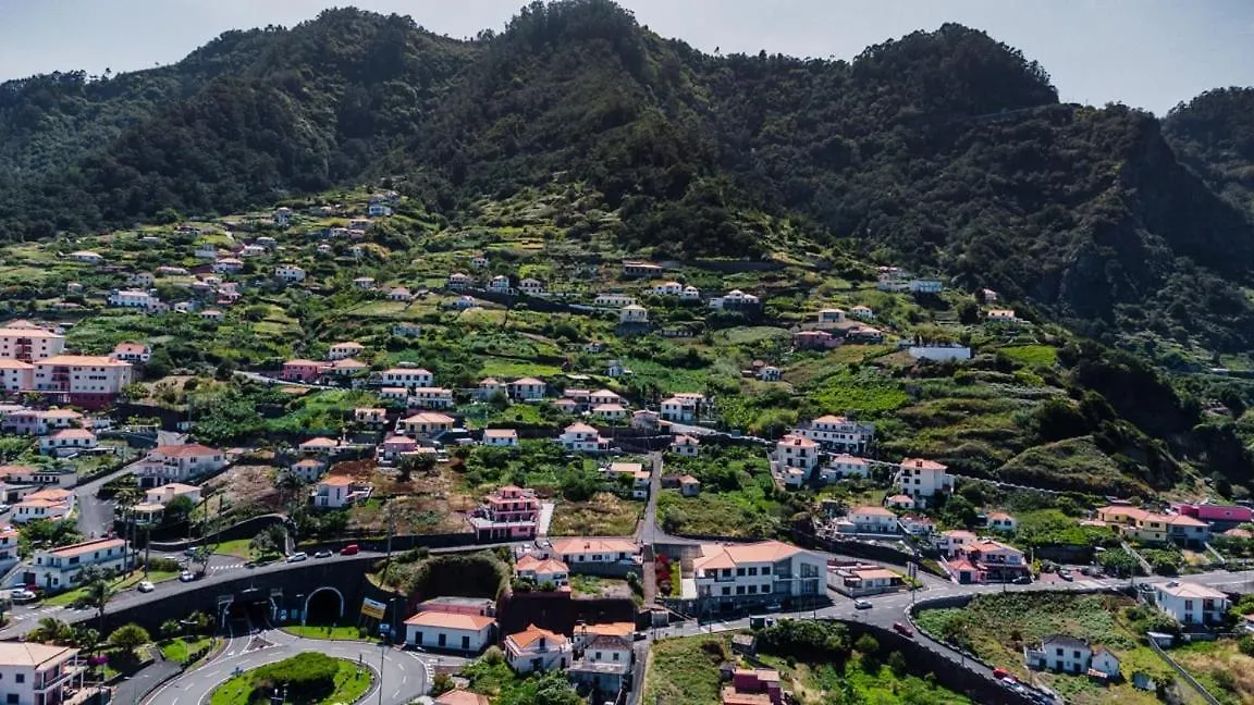 Pensjonat Hotel Guestready - Hikers Haven São Roque do Faial